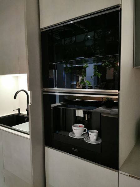 Встраиваемый холодильник для вина Franke FMY 24 WCR XS (131.0669.345) Нержавеющая сталь - Черное стекло 131.0669.345 фото